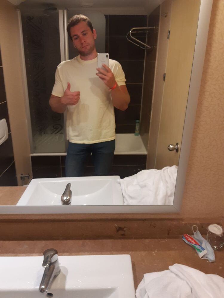  33438414  , 28 ,    