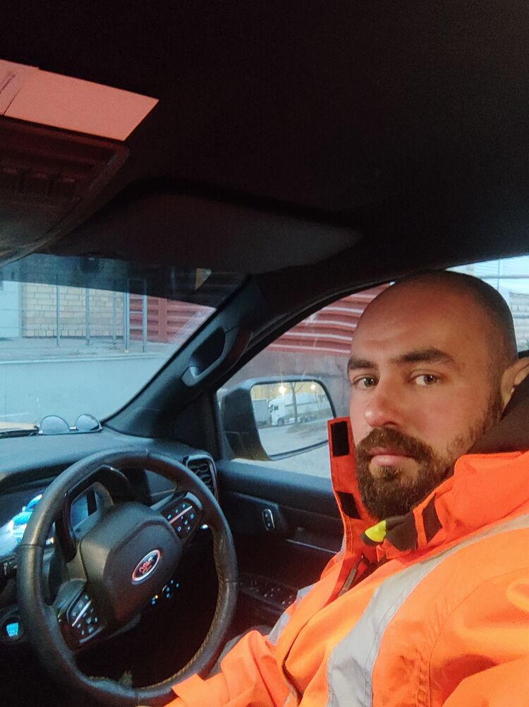  ,   Yauheni, 33 ,   ,   