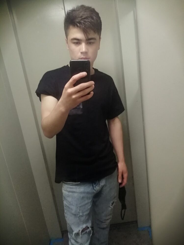  20373354  Boss, 27 ,    
