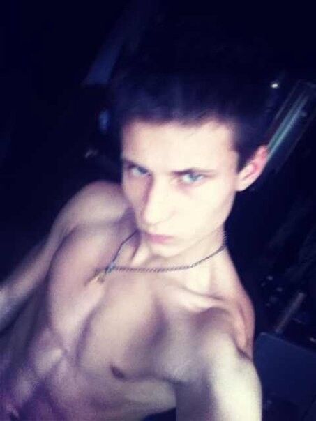  5735974  Spyk, 32 ,    