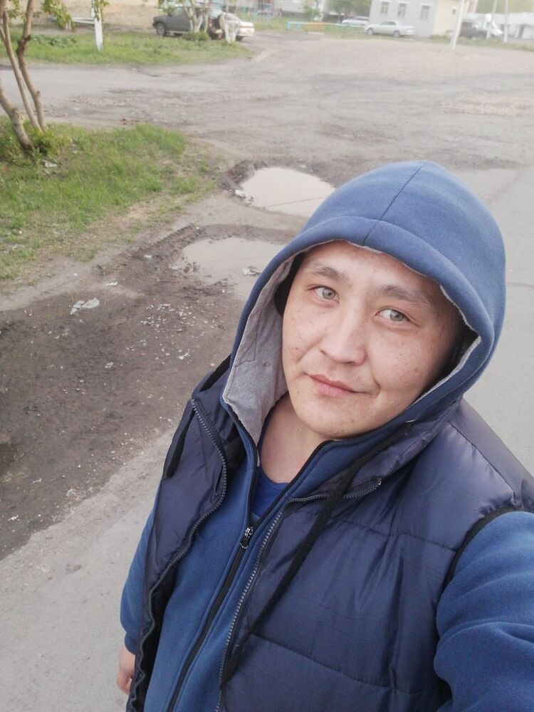  17276704  , 37 ,    