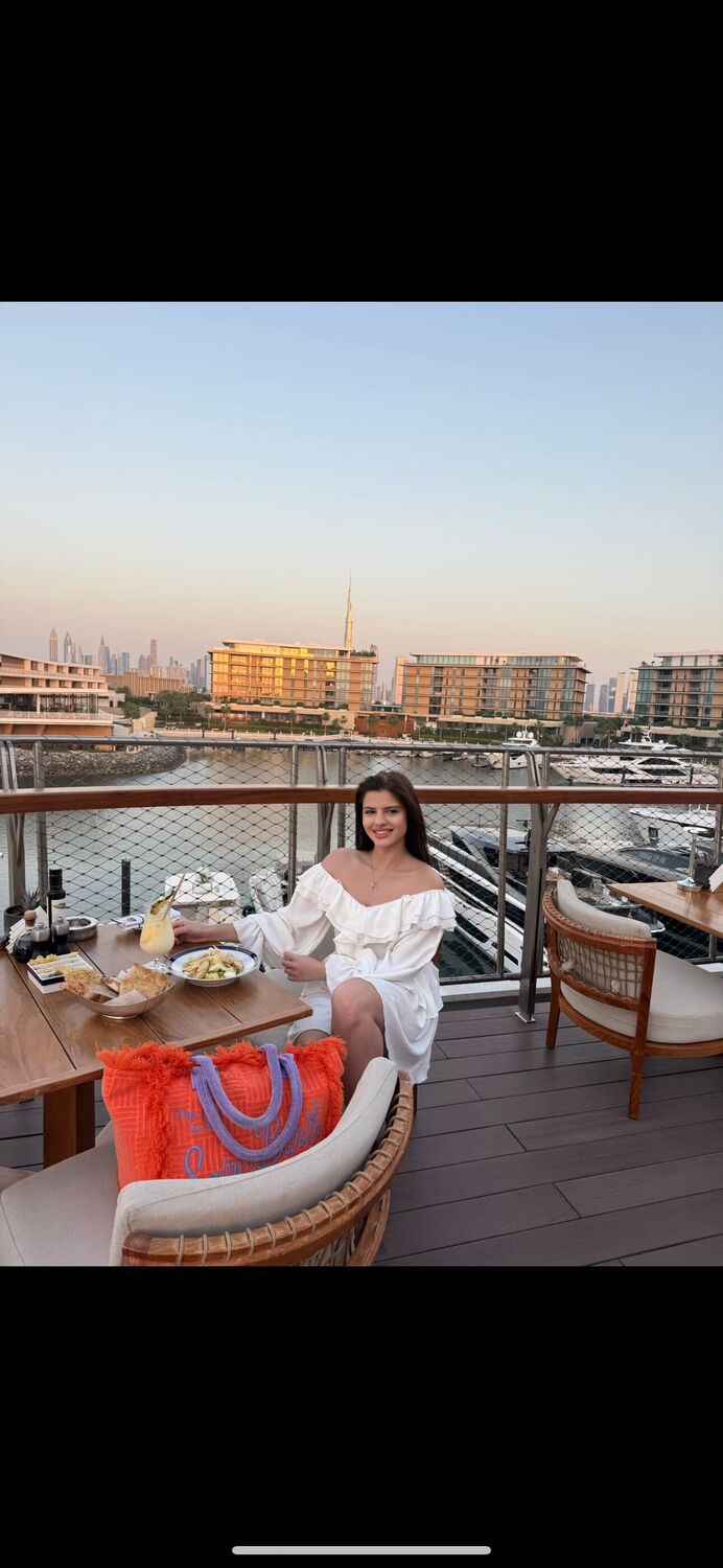  ,   Olga, 22 ,   ,   , c , 