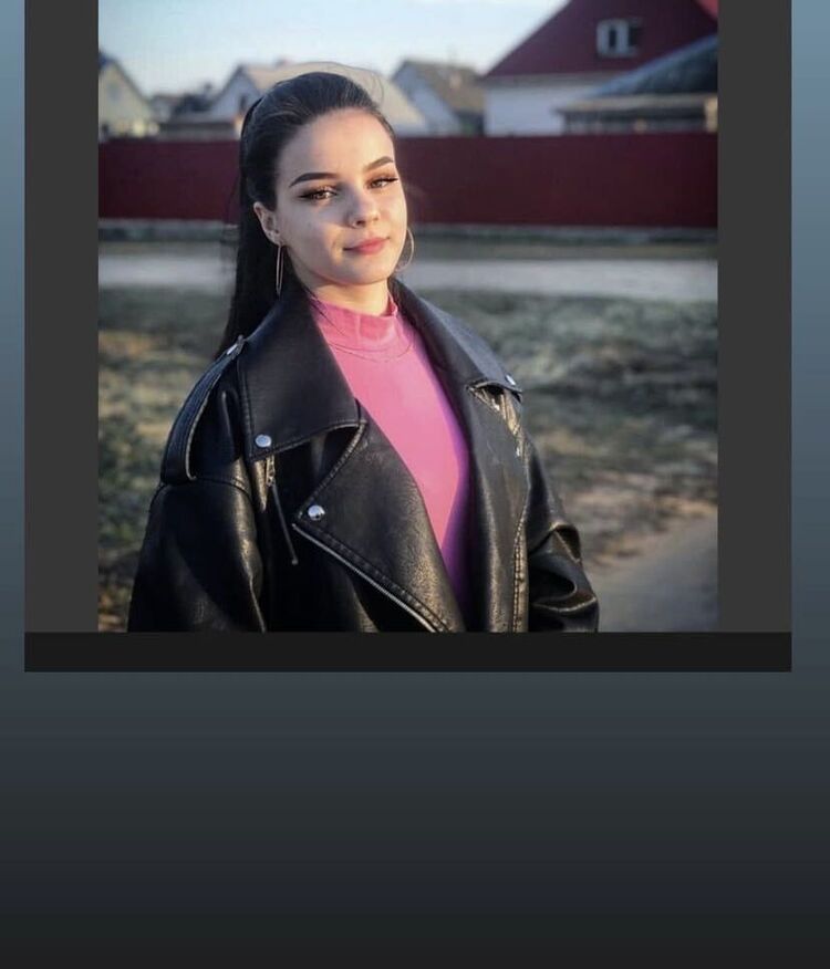  23089054  , 22 ,    