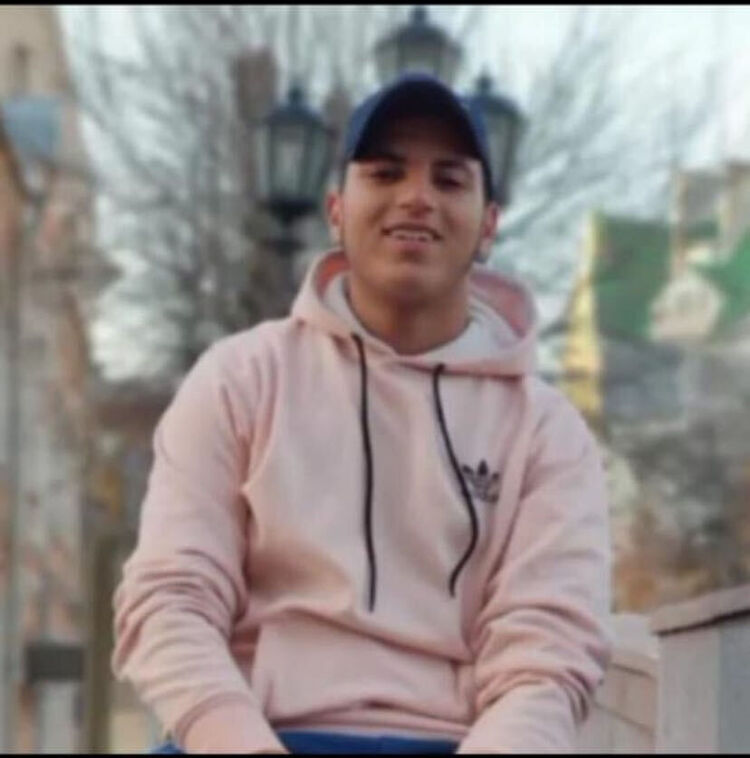  ,   Achraf, 24 ,   ,   