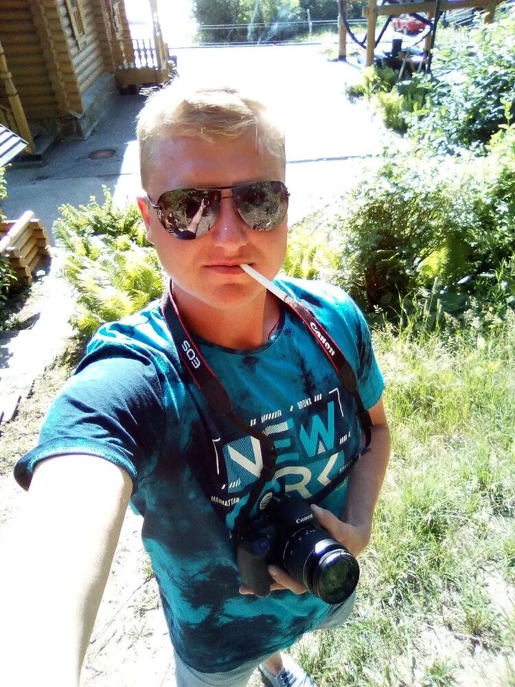  30275144  , 28 ,     