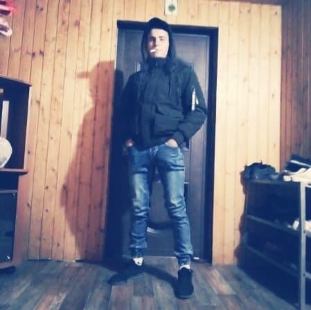  32502924  Damir, 25 ,    