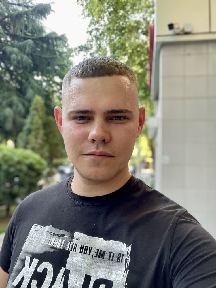  44216414  , 28 ,    