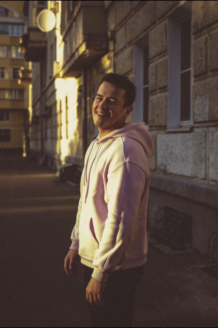 ���� 31887754 ������� ���������, 33 ����, ���� ���������� � �����������