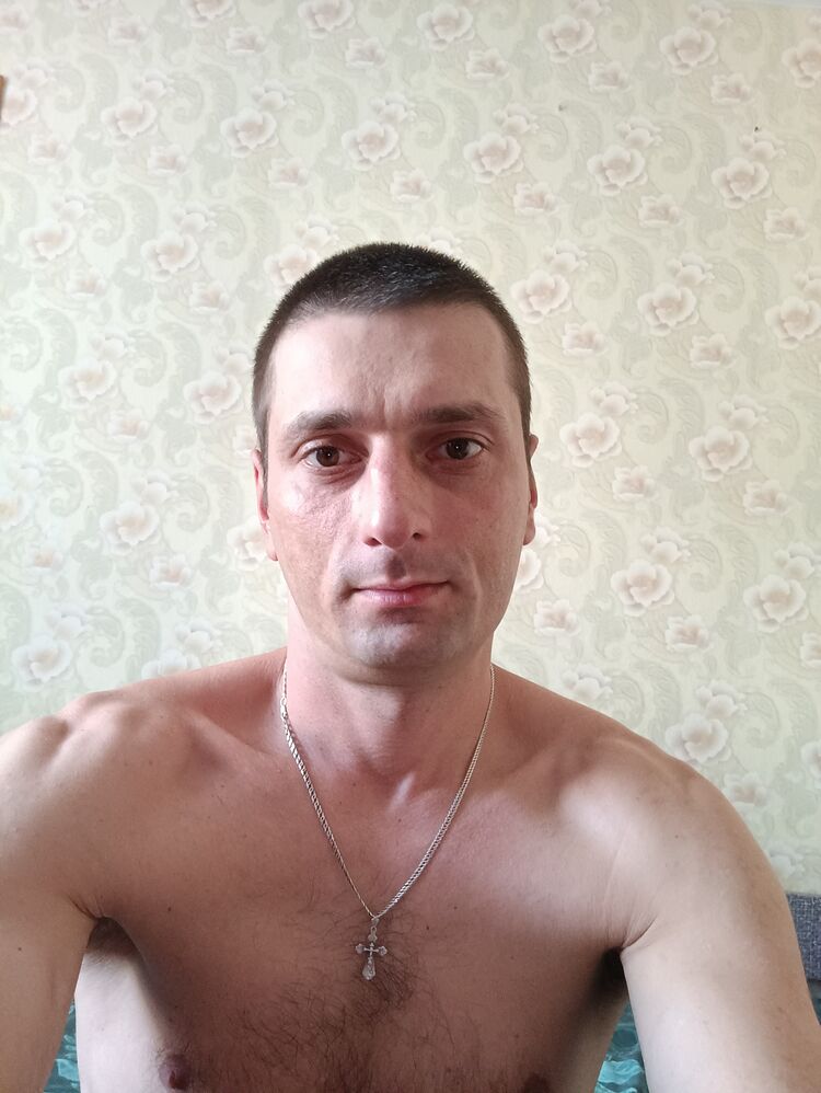  38073774  , 40 ,     