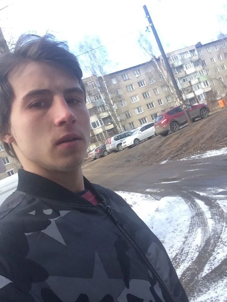  49513764  Anisimkov, 23 ,    -