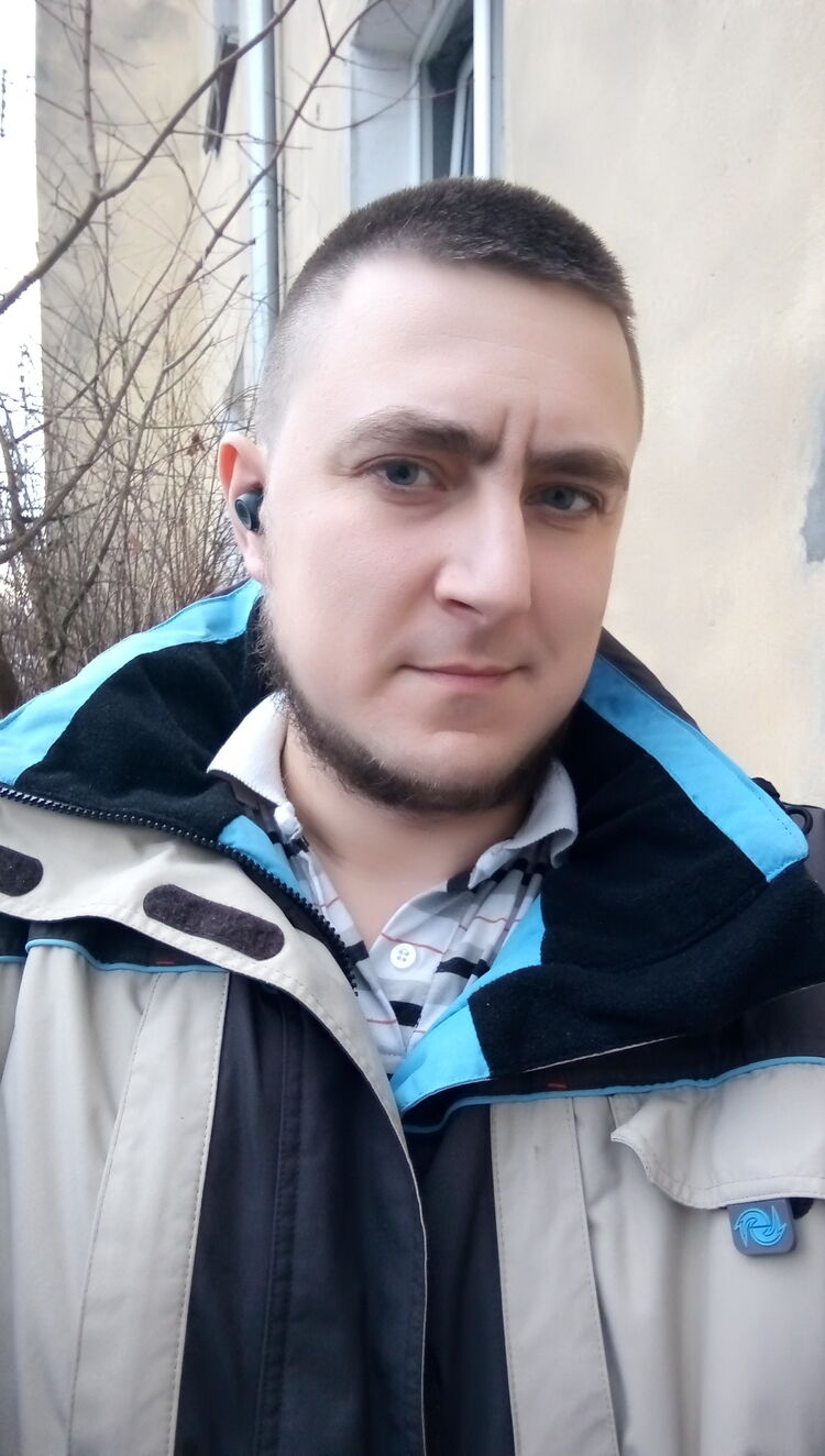  24788604  , 37 ,    