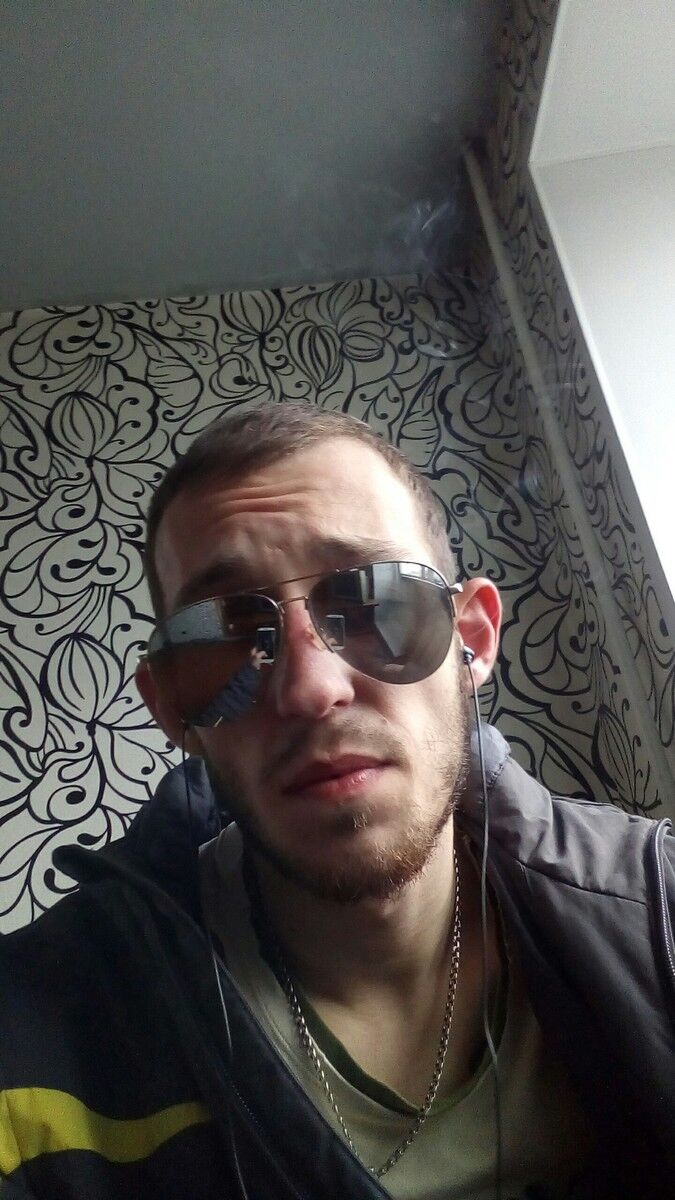 ���� 18879614 ������� �������, 32 ����, ���� ���������� � ������������