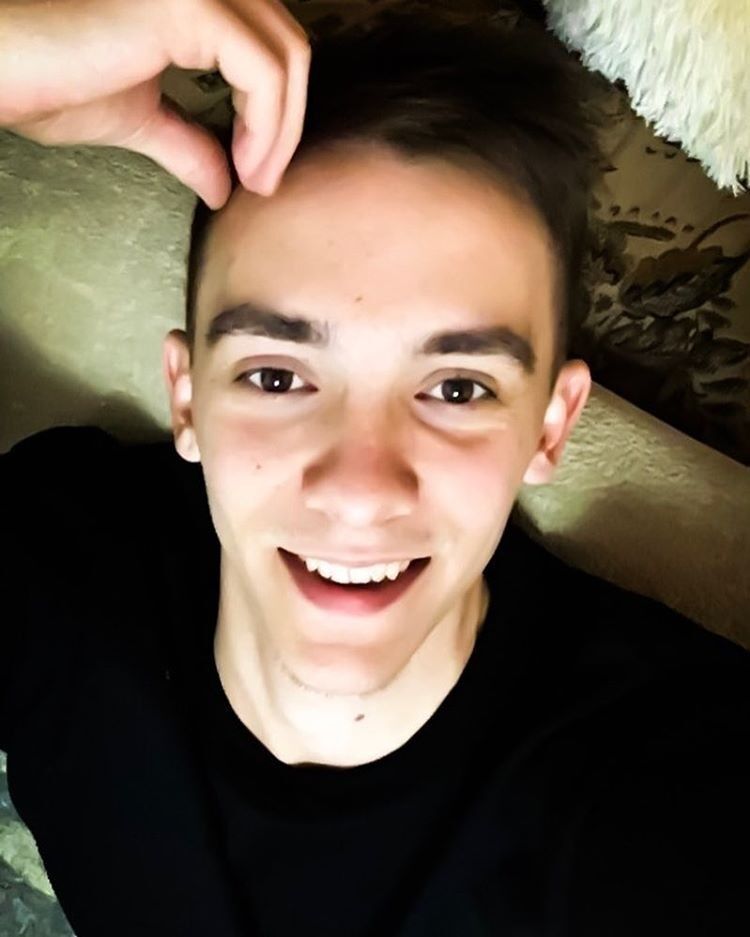 ���� 8291184 ������� ����, 32 ����, ���� ���������� � �����������