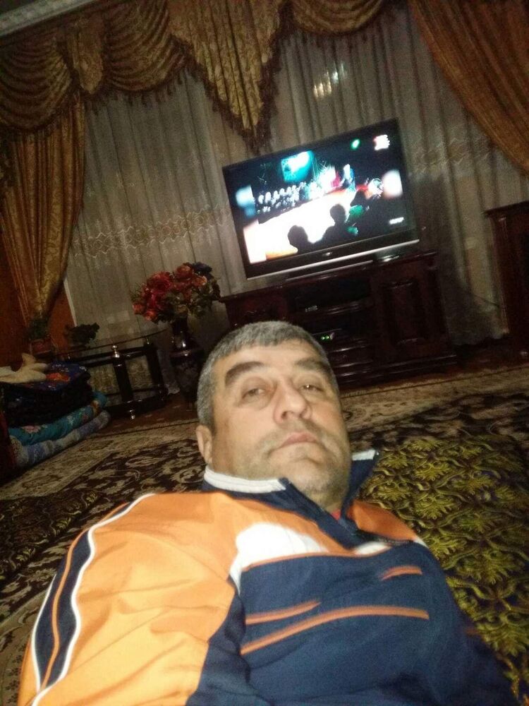  48067774  , 53 ,    