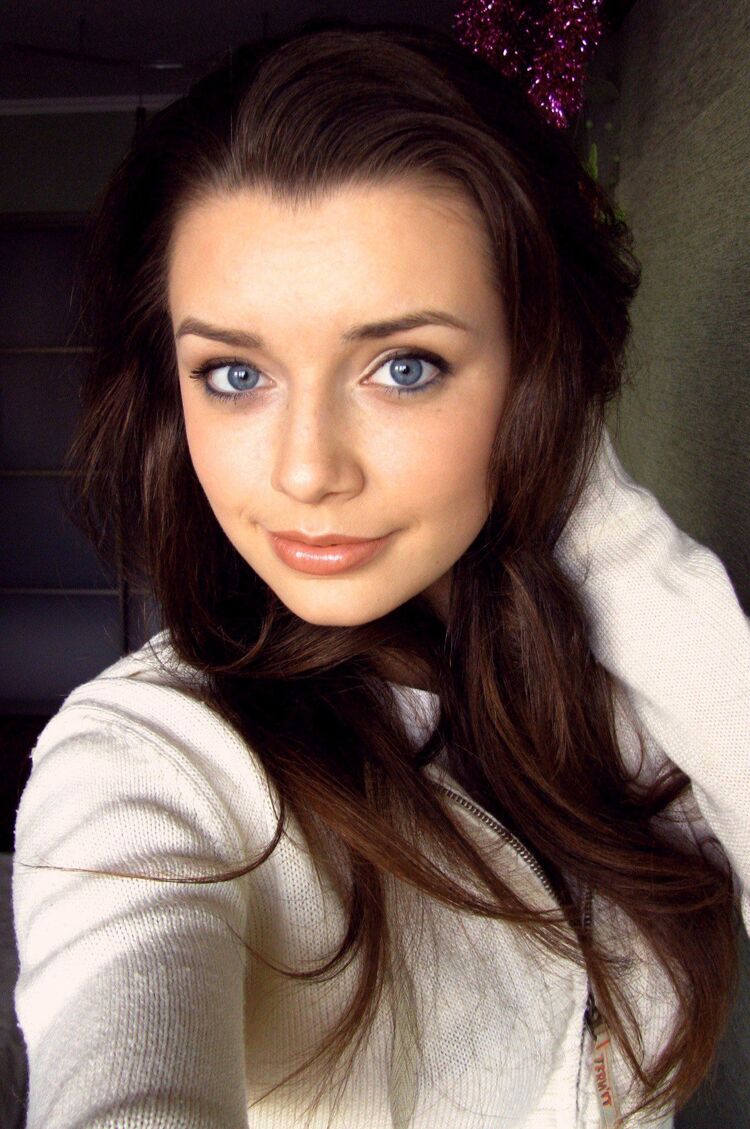 ���� 25210784 ������� ����������, 32 ����, ���� ���������� � ������