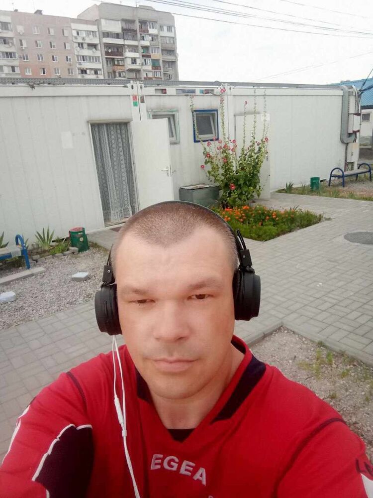  42061034  , 44 ,    