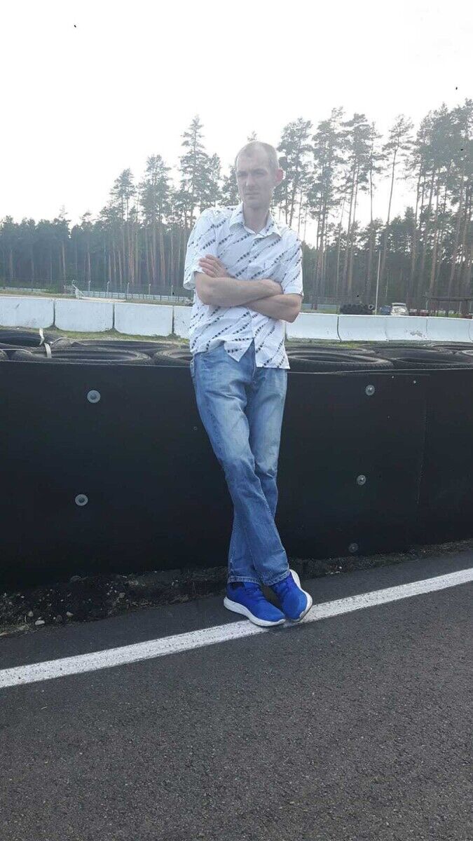  21379744  Aivars, 45 ,    