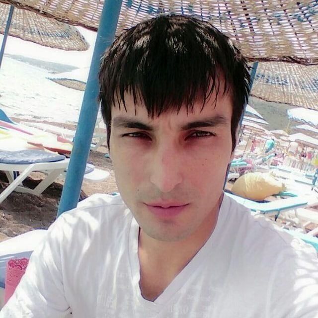  31804894  Avazkhon, 42 ,    