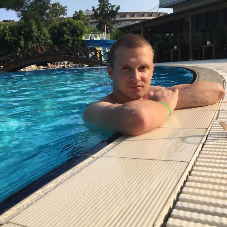 ���� 13758694 ������� Drou, 37 ���, ���� ���������� � ���������