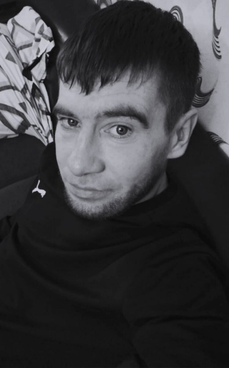  49040374  , 35 ,    