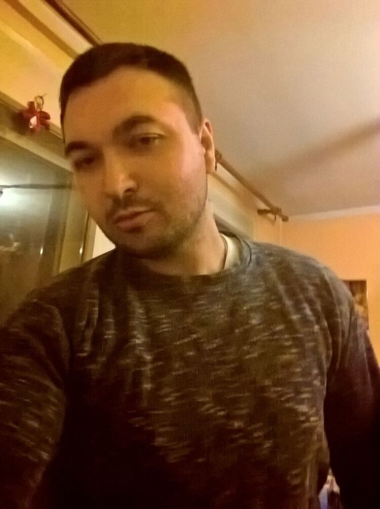  ,   Aleksandar, 35 ,   ,   , c 