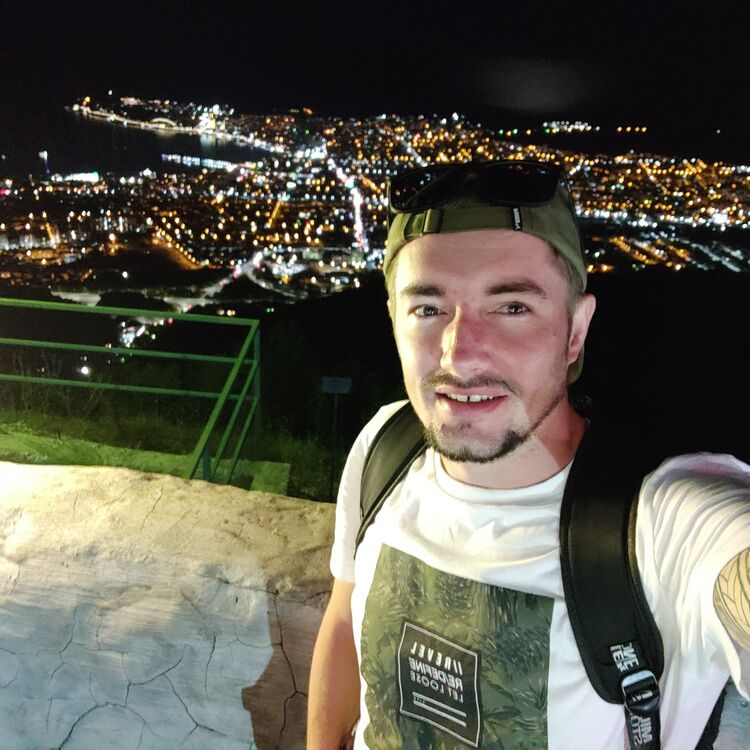  36996634  , 33 ,    -