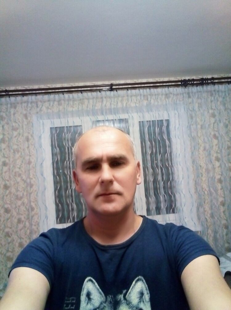  21256914  , 42 ,    