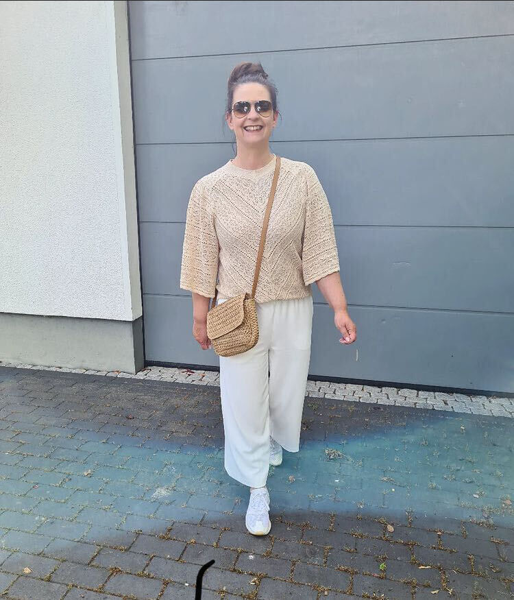  Lagos,   Vera, 25 ,   ,   