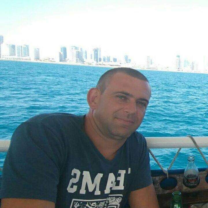 40694954  , 44 ,    