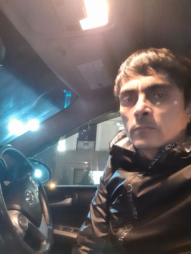  ,   Samir, 28 ,   ,   
