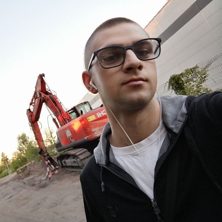  ,   Vlad, 25 ,   ,   
