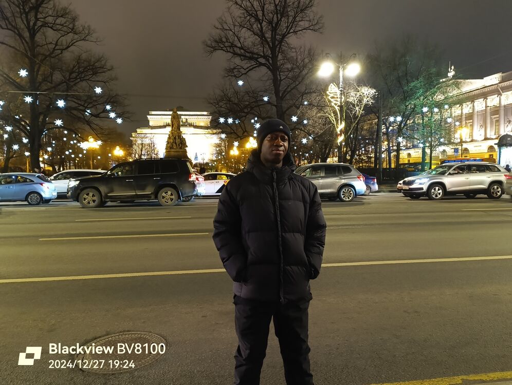  50976404  Kaba, 39 ,    -
