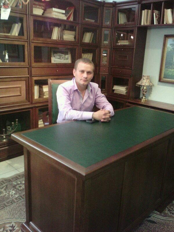  ,   Artem, 39 ,   