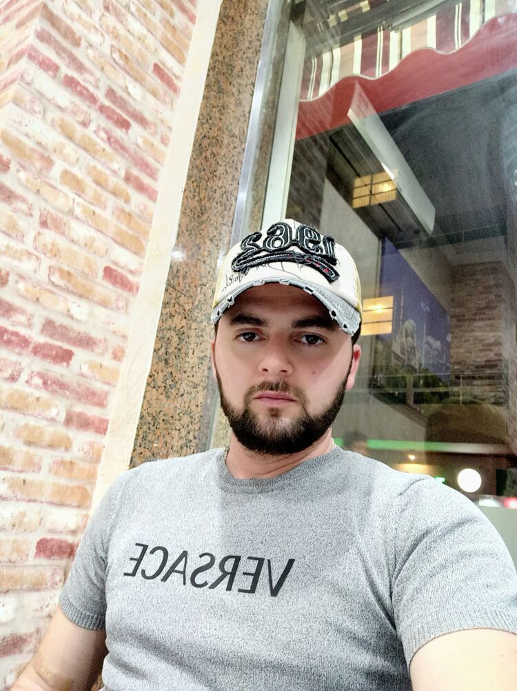  29869604  Elnur, 33 ,    