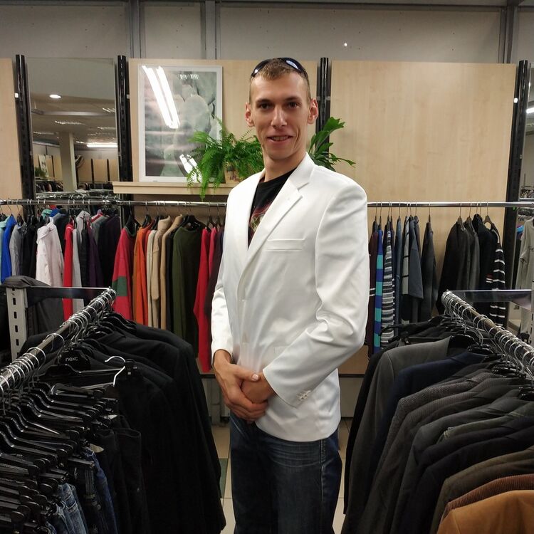  ,   Alekcx, 35 ,   , 