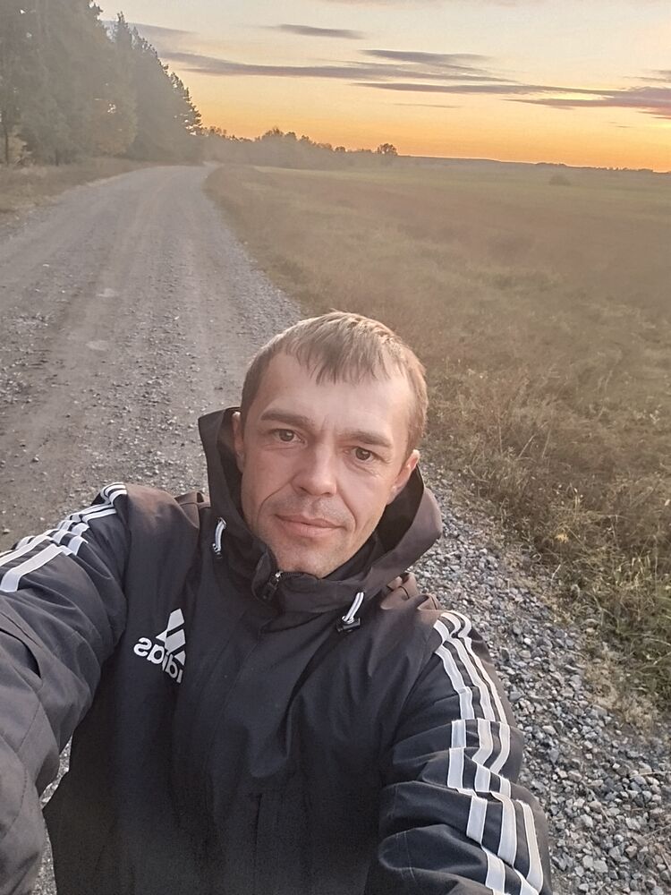  46986774  , 39 ,    