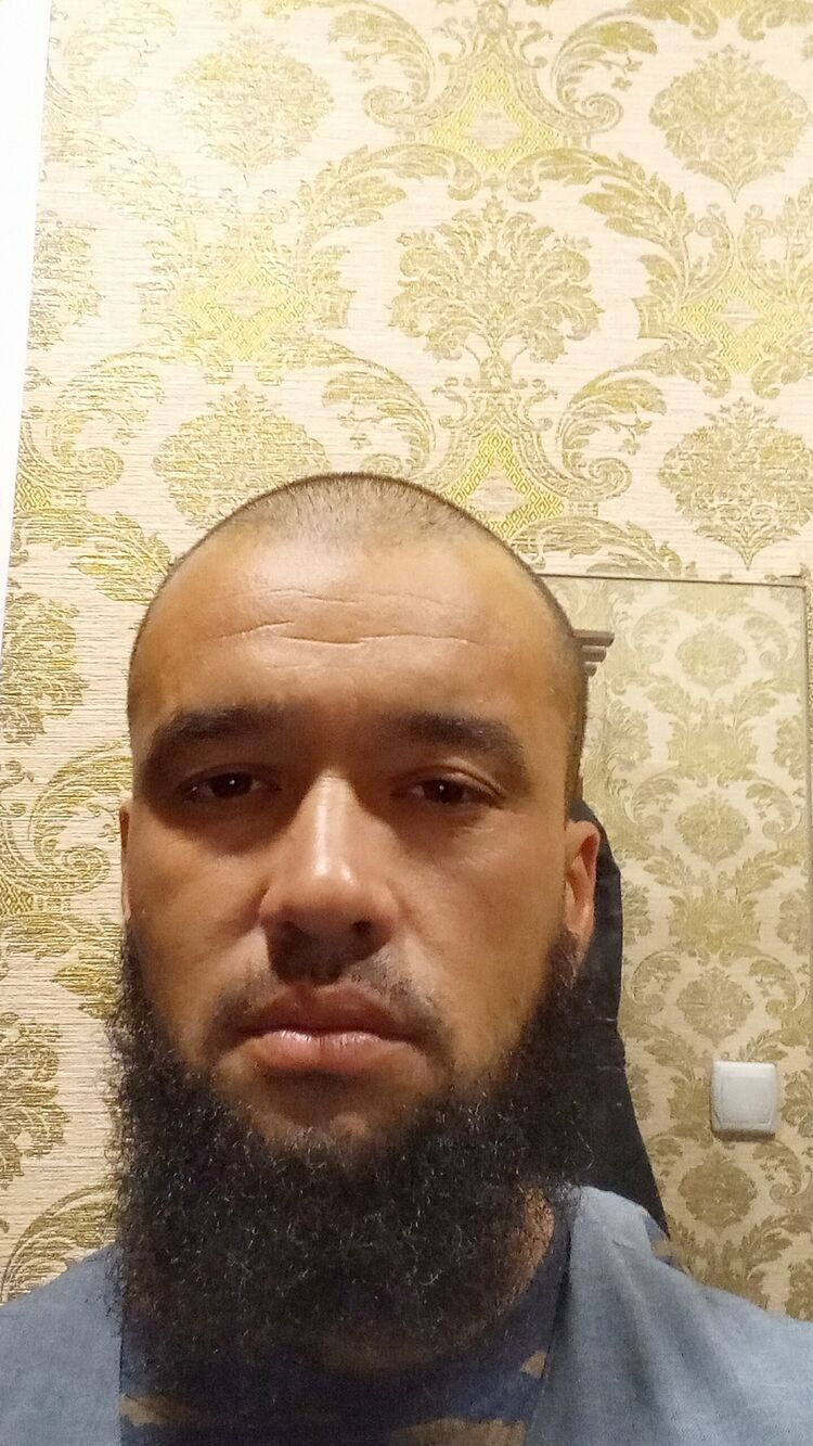  26745434  Najmiddin, 35 ,    