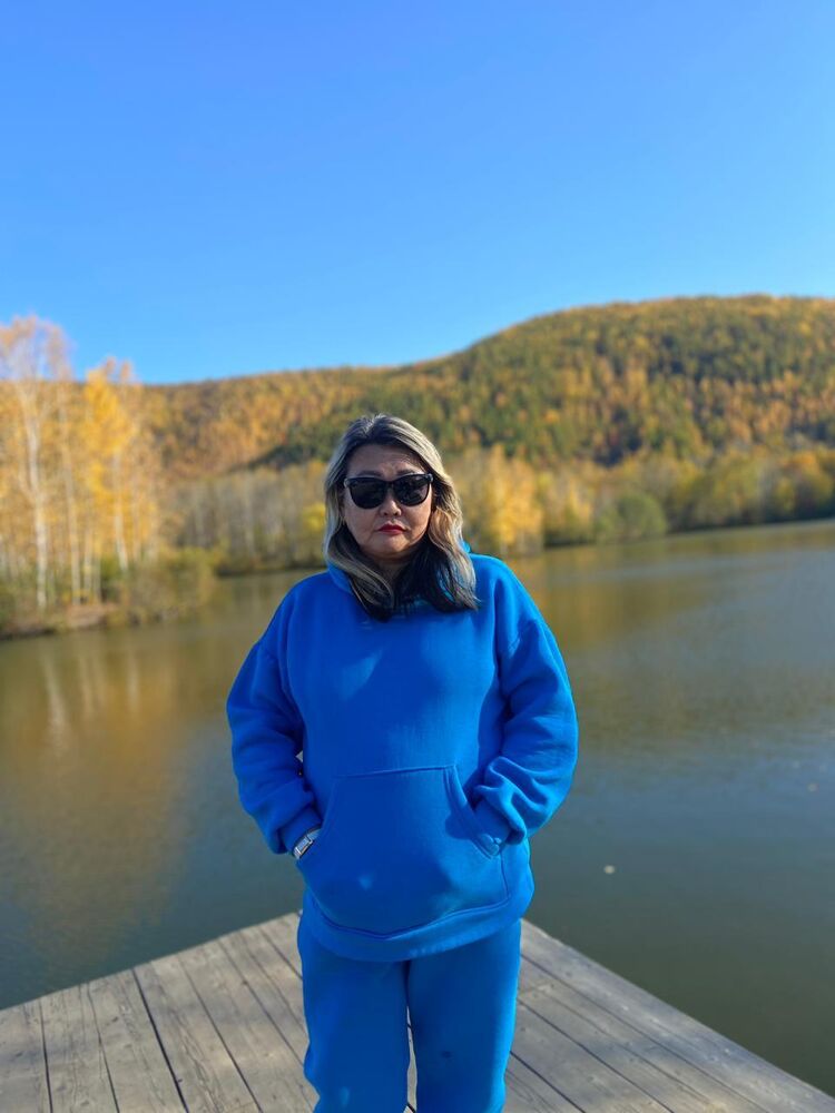  49077104  , 52 ,    --