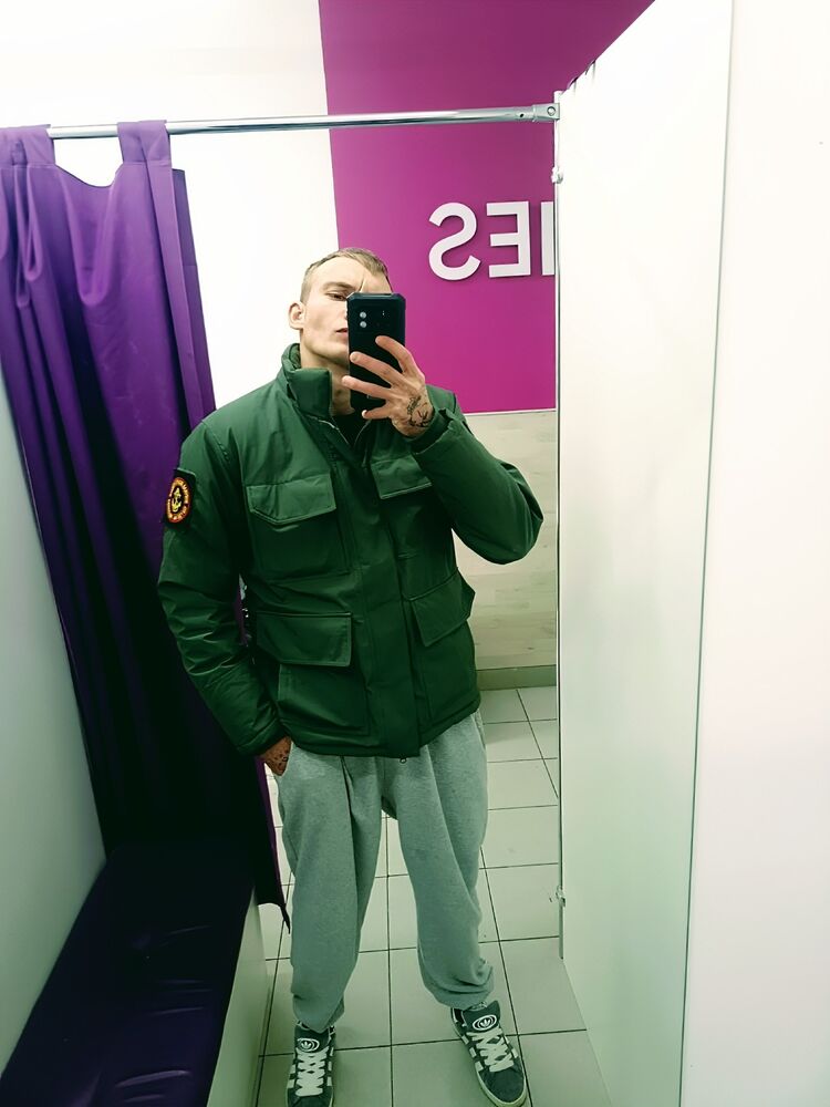  54296064  Ivan, 24 ,    