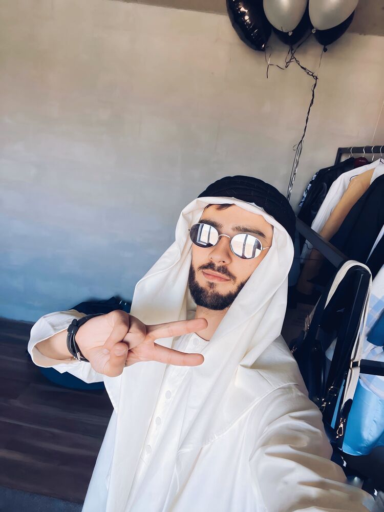  --,   , 25 ,   ,   