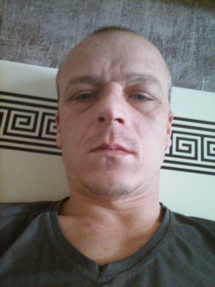 ���� 18973814 ������� Nik, 40 ���, ���� ���������� � �������