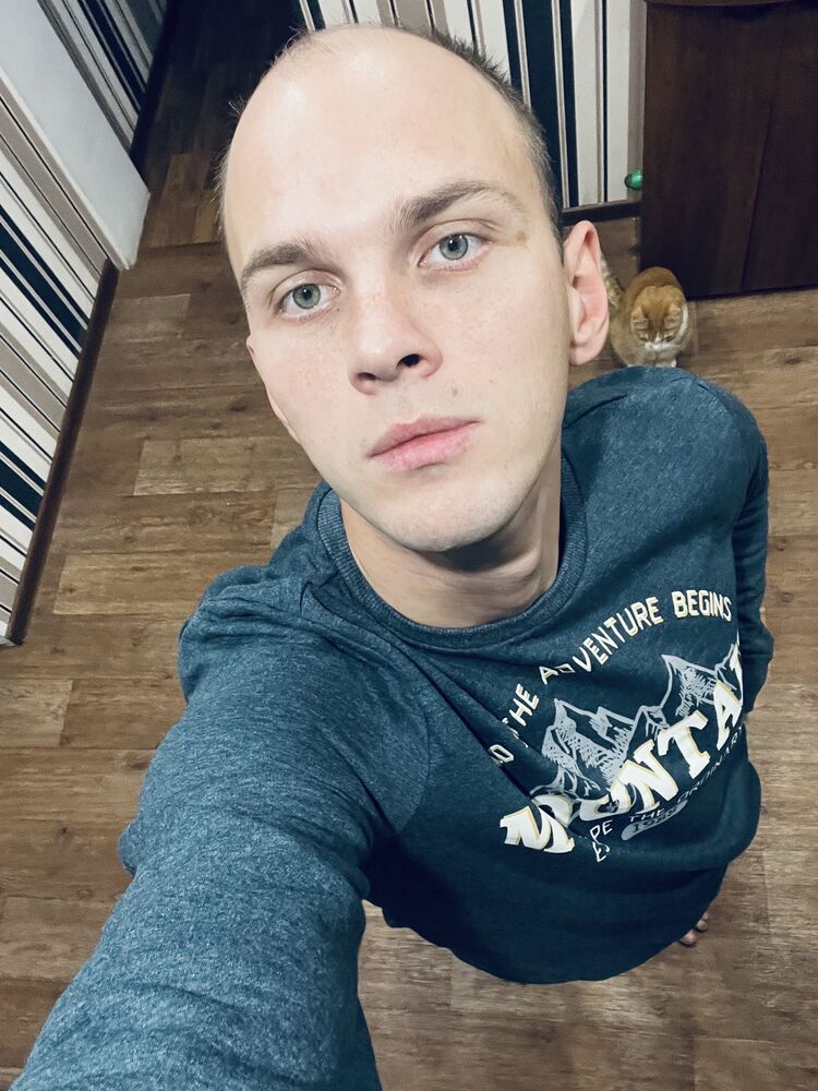  44142494  , 32 ,    