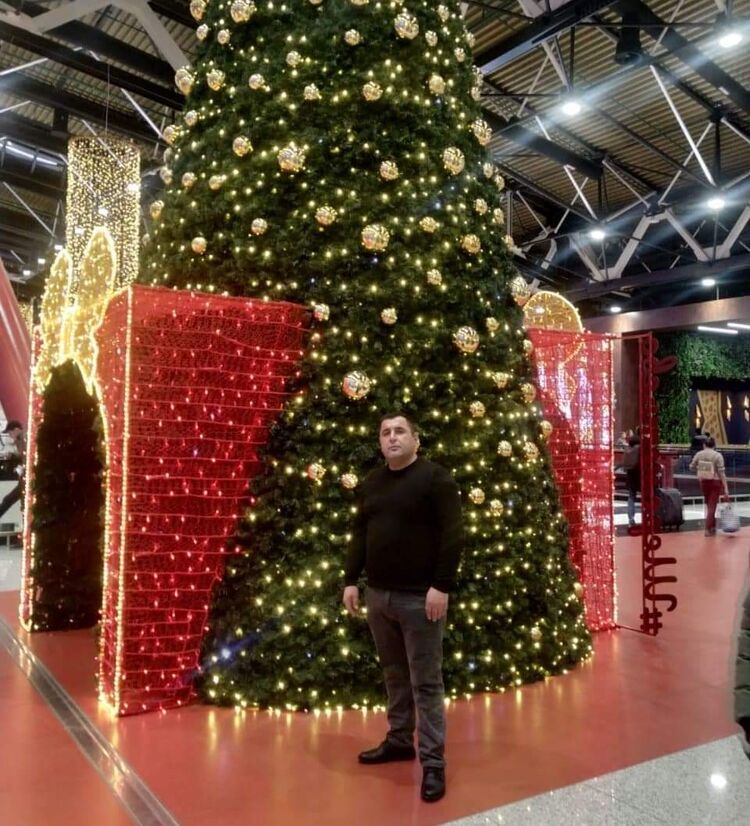  53766054  Mikayil, 41 ,    --