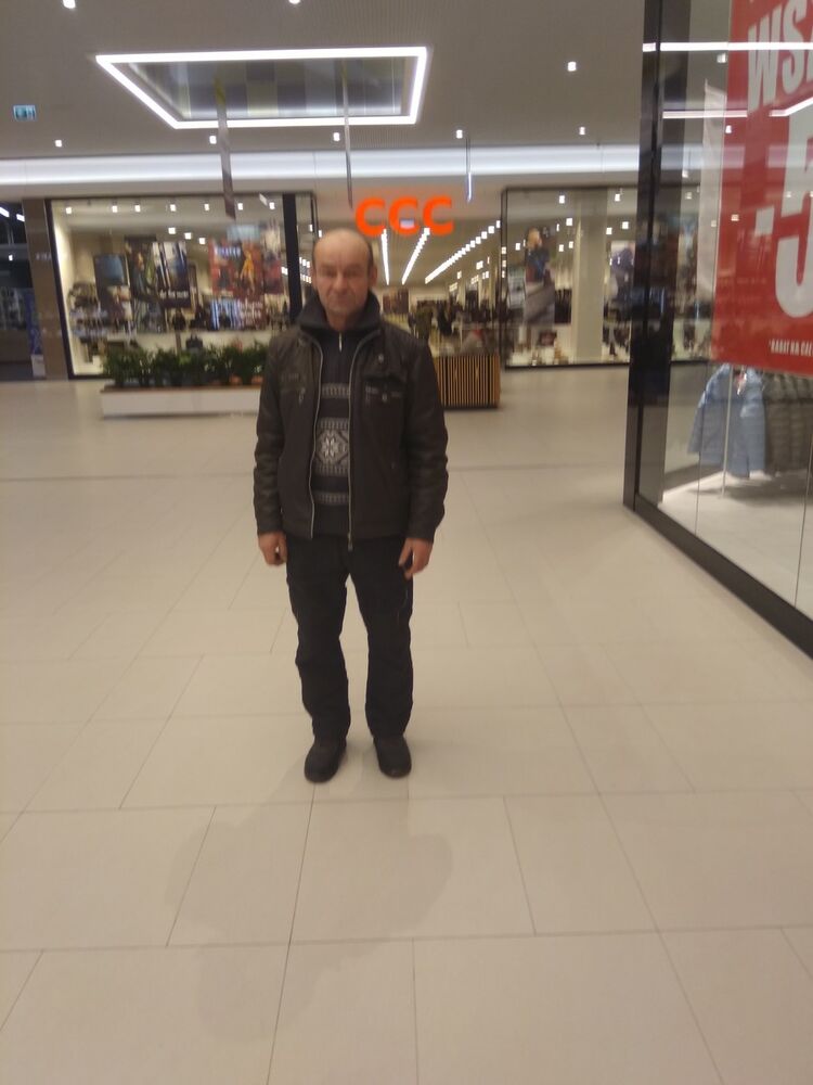 10995344  , 62 ,    