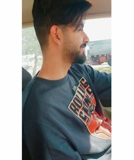  Homberg,   Reza, 27 ,   ,   , c 