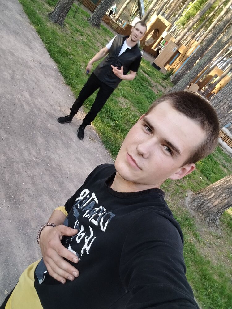  43862674  , 20 ,    