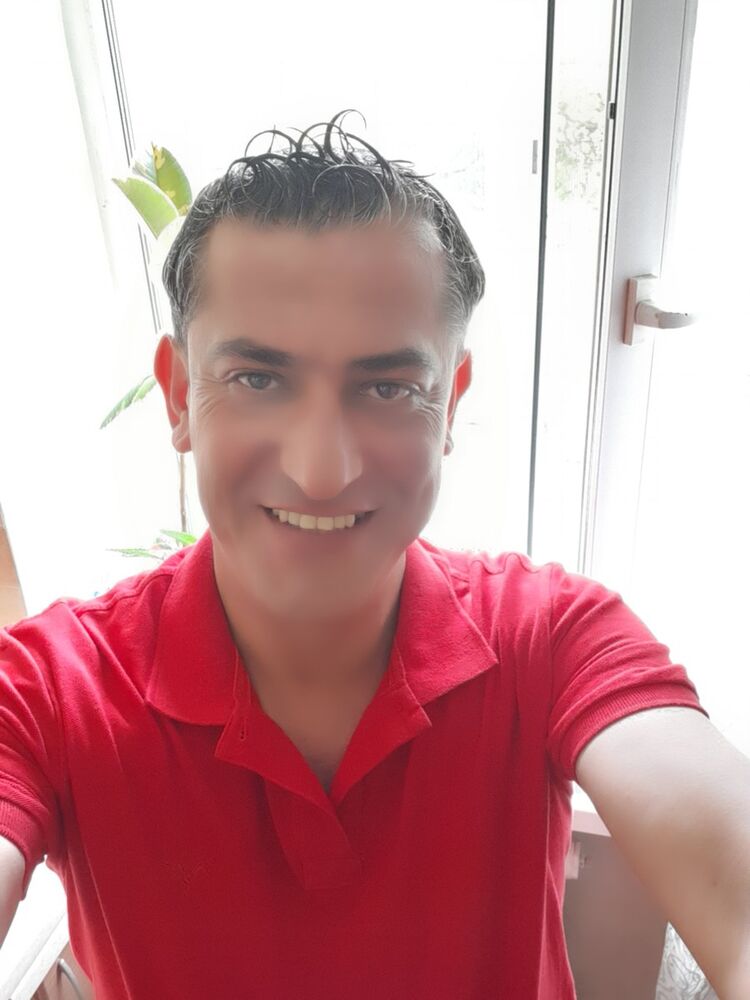  ,   Ozgur, 48 ,   ,   , c 