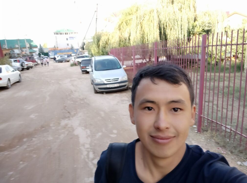  18714074  Nurlan, 30 ,    