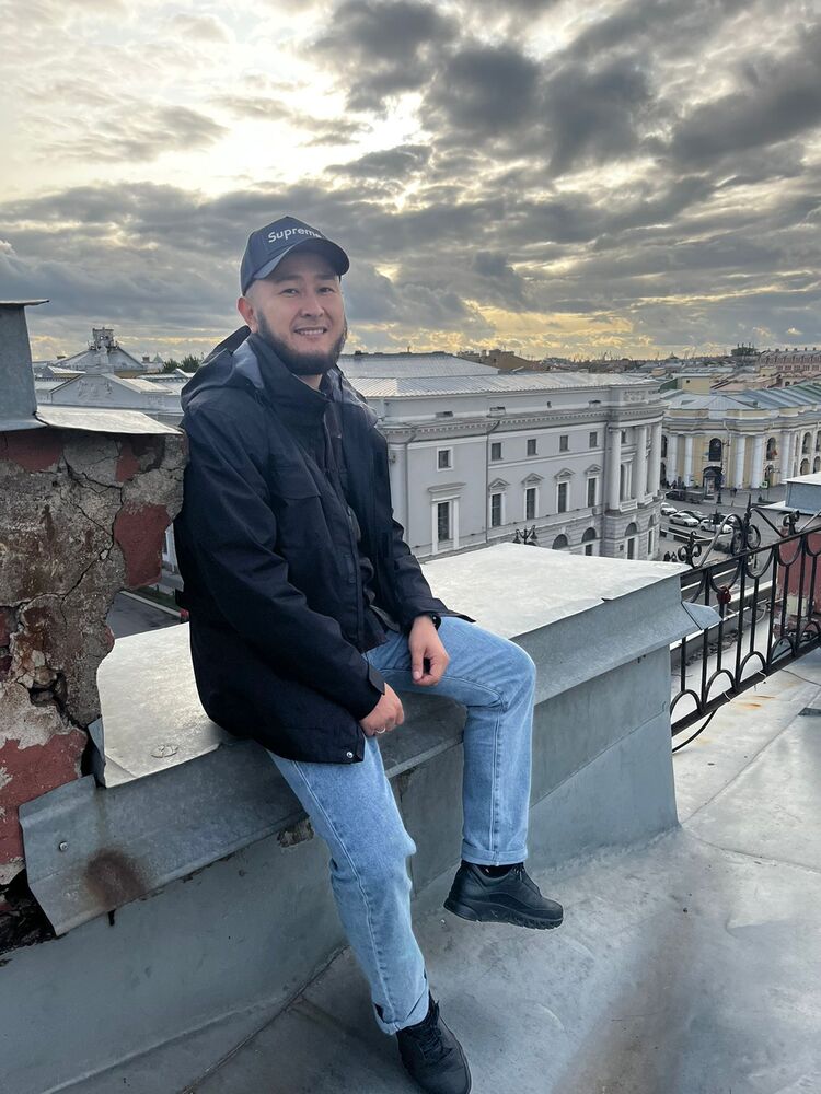 ���� 38284104 ������� Yaes, 33 ����, ���� ���������� � �����-����������