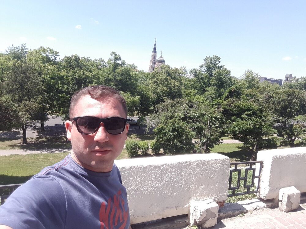 ,   Ruslan, 31 ,   ,   , c 